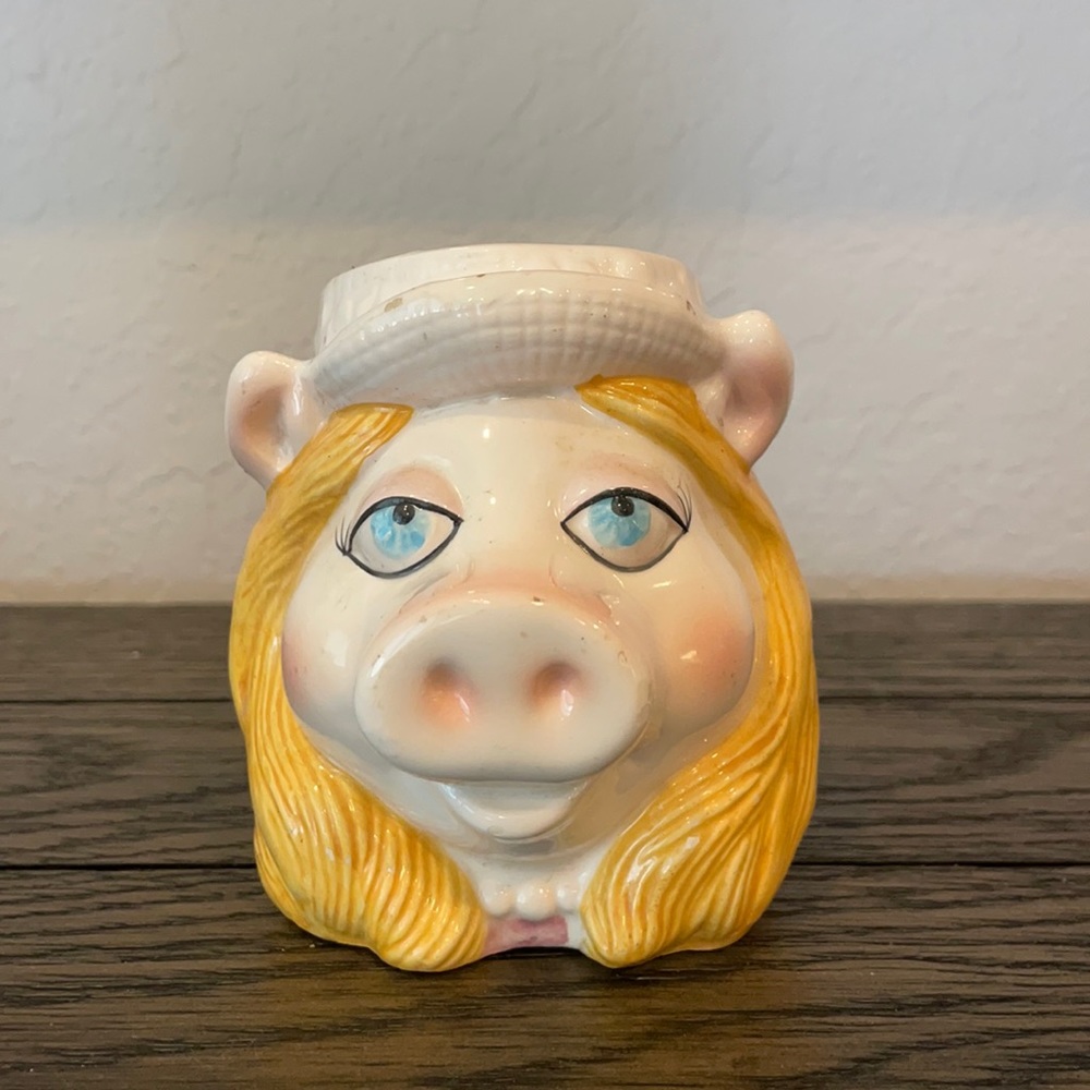 VTG!  Miss Piggy 3D mug